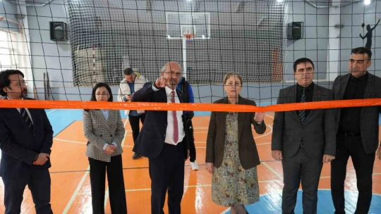 Mücahit öğretmenin ismi görev yaptığı okulda yaşatılacak