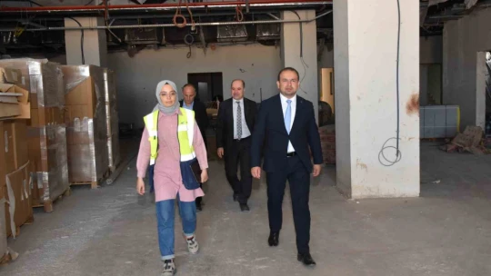 Müdür Şenkul, Şehir Hastanesi'nde inceleme yaptı