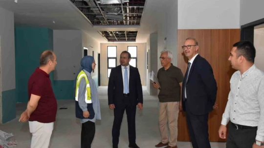 Müdür Şenkul, Şehir Hastanesi'nde inceleme yaptı