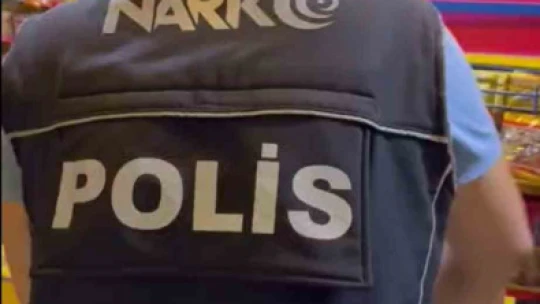 Narkotik ekipleri 7 bin sentetik ecza hapı ele geçirdi