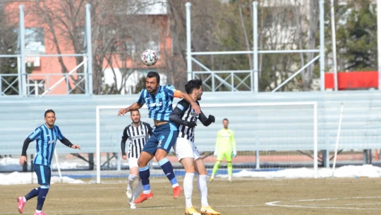Naz Naz Kütahya'dan eli boş dönüyor 2-1