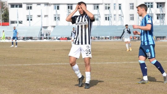Naz Naz Kütahya'dan eli boş dönüyor 2-1