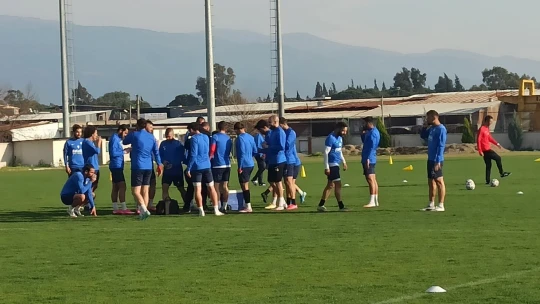 Naz Naz'da Toros, ilk antrenmana çıktı