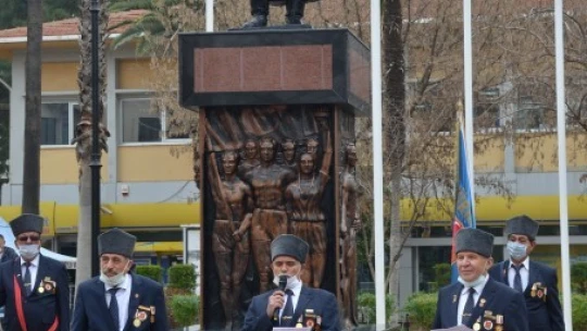 Nazillili gazilerden 18 Mart oratoryosu