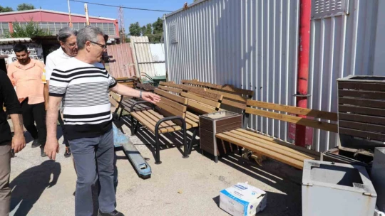 Nazilli Belediyesi 'gezici kreş' projesi için kolları sıvadı