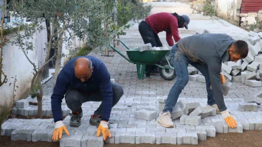Nazilli Belediyesi, 372 sokağın yol sorununu çözdü