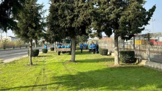 Nazilli Belediyesi ekiplerinden karayolu bölgesinde çalışma