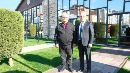 Nazilli Belediyesi Hangar Kafe'yi yeniledi