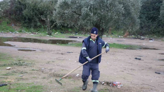 Nazilli Belediyesi'nden Bozyurt Mahallesi'nde temizlik seferberliği
