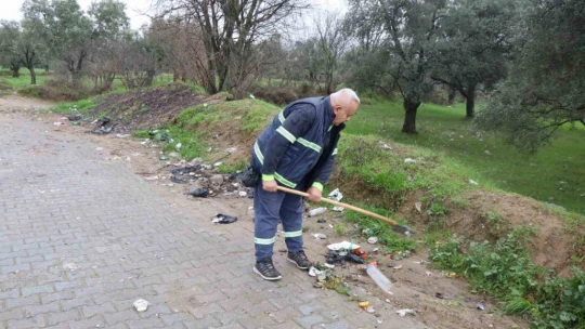 Nazilli Belediyesi'nden Bozyurt Mahallesi'nde temizlik seferberliği