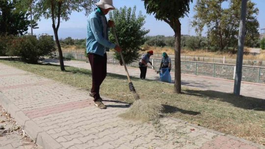 Nazilli Belediyesi'nden Dallıca Çayı'nda kapsamlı çalışma