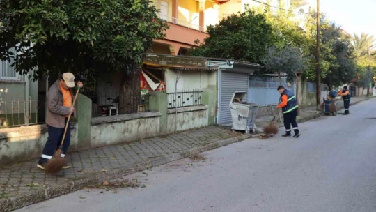 Nazilli Belediyesi'nden Turan Mahallesi'nde kapsamlı temizlik çalışması