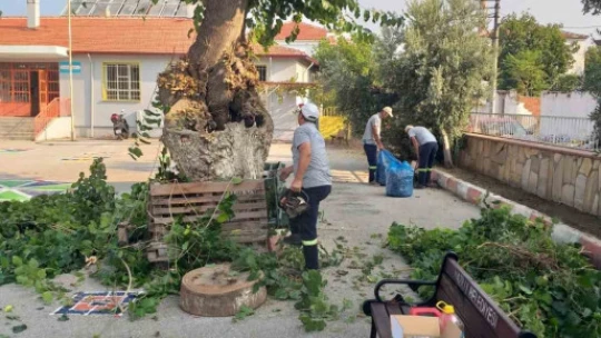 Nazilli Belediyesi'nden yeni eğitim yılı öncesi okullara destek