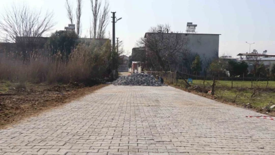 Nazilli Belediyesi'nden yol çalışmalarına yoğun mesai
