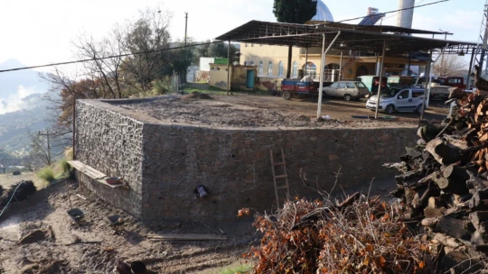 Nazilli Belediyesi'nin, Eycelli'deki istinat duvarını tamamladı