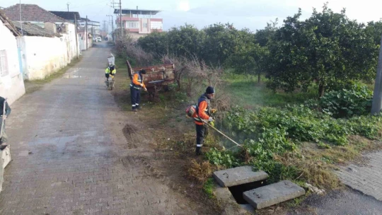Nazilli Belediyesi temizlik çalışmaları sürüyor