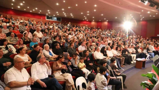 Nazilli Belediyesi Türk Halk Müziği Korosu'ndan Bahar Konseri