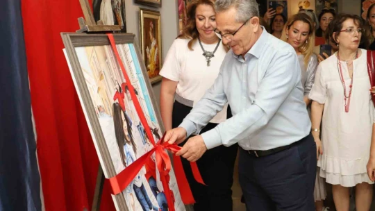 Nazilli Belediyesi yağlı boya resim kursu öğrencileri hünerlerini sergiledi
