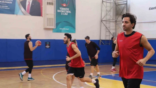 Nazilli Belediyespor potada Gemlik'i misafir edecek