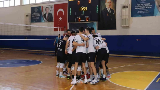 Nazilli Belediyespor Voleybol Takımı Play-Off'larda