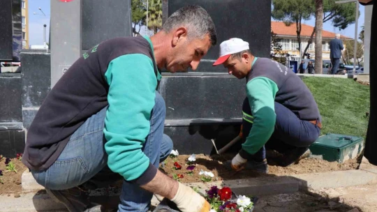 Nazilli Cumhuriyet Meydanı yenilendi
