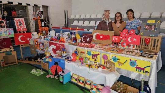 Nazilli'de 40 okuldan geri dönüşüm şenliği