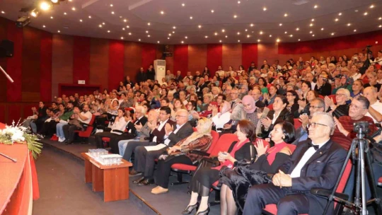 Nazilli'de Ata'ya saygı konseri düzenlendi