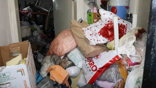Nazilli'de çöp ev yedinci kez temizlendi