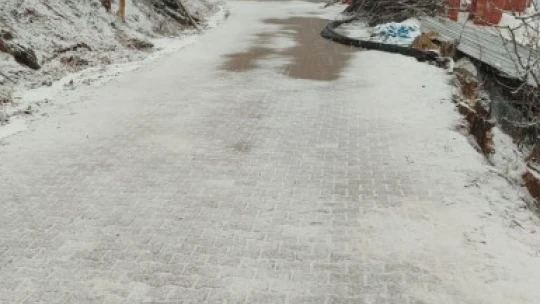 Nazilli'de dağ köyleri beyaza büründü