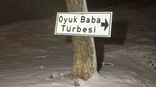 Nazilli'de dağ köyleri beyaza büründü