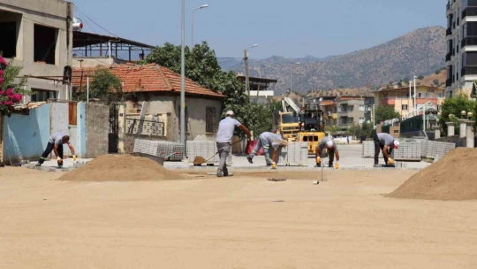Nazilli'de deforme yollar yenileniyor