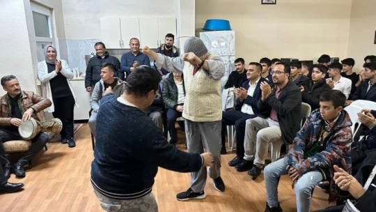 Nazilli'de engelli bireylere özel program düzenlendi