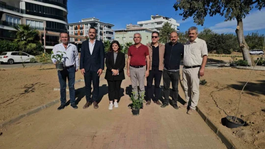 Nazilli'de fidanlar 'Duygu Bayhan Uzlaşı Parkı'nda toprakla buluştu