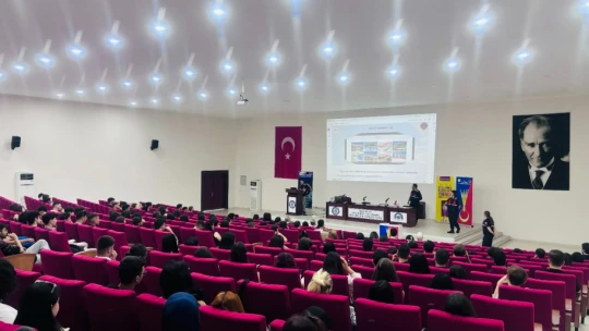 Nazilli'de jandarmadan öğrencilere bilgilendirme