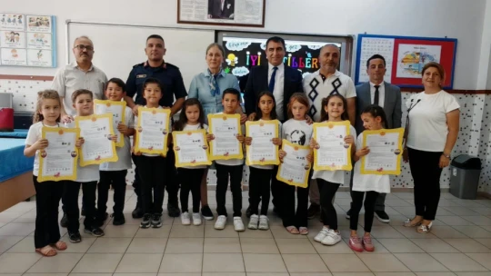 Nazilli'de karne sevinci