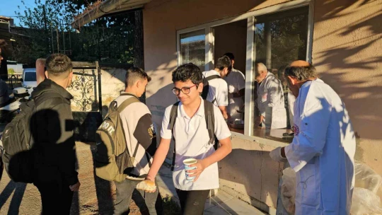 Nazilli'de öğrenciler çorba ile karşılanıyor