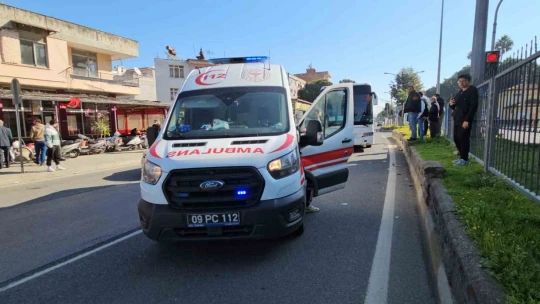 Nazilli'de otobüs motosiklete çarptı: 1 ölü