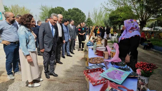 Nazilli'de özel çocuklar hünerlerini sergiledi