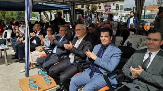 Nazilli'de özel çocuklar hünerlerini sergiledi