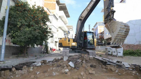Nazilli'de sokaklar yenileniyor