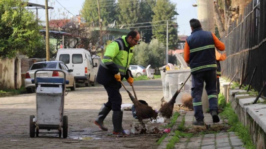 Nazilli'de temizlik seferberliği sürüyor