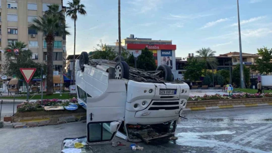 Nazilli'de trafik kazası: 3 yaralı