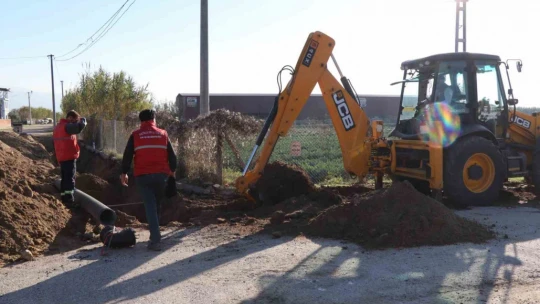 Nazilli'de yağmurlama hattı çalışmaları sürüyor