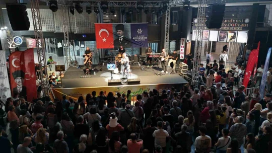 Nazilli'de yaz konseri ilgi gördü