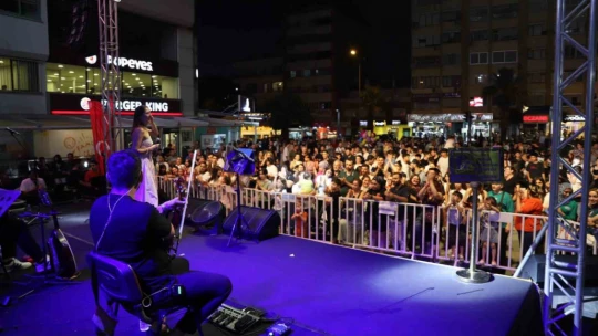 Nazilli'de yaz konseri ilgi gördü