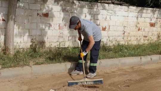 Nazilli'de yoğun yağış sonrası temizlik mesaisi