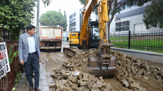 Nazilli'de yol çalışmaları aralıksız sürüyor