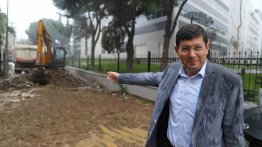 Nazilli'de yol çalışmaları aralıksız sürüyor