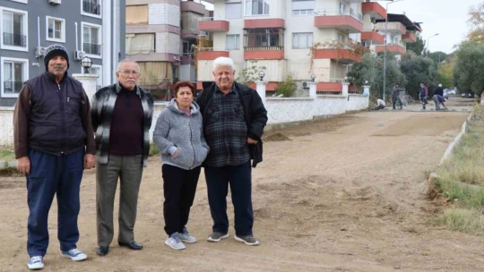 Nazilli'de yol yenileme ve yeni yol çalışmaları aralıksız sürüyor