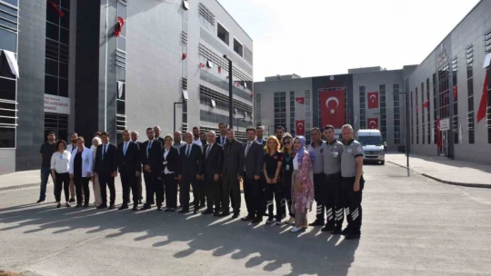 Nazilli'deki dev sağlık kompleksi vatandaşlara hizmet vermeye başladı